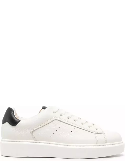 Doucal's White Calf Leather Sneaker