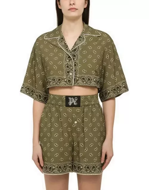Cropped shirt with military green print