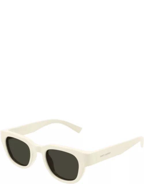 Sunglasses SL 675