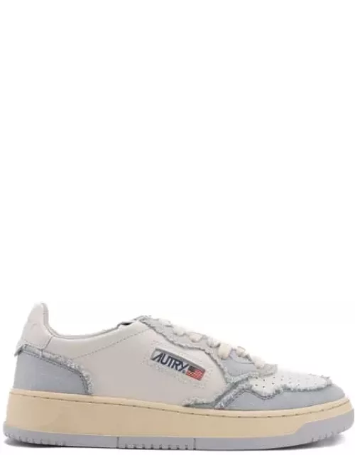Autry Medalist Low Sneakers In White/light Blue Leather And Canva