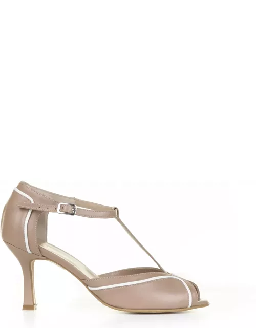 Hope Nude Leather Pumps With Strap