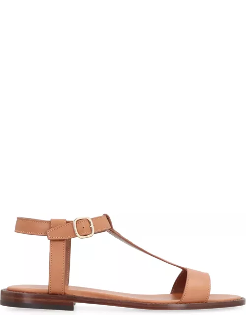 Doucal's Leather Flat Sandal