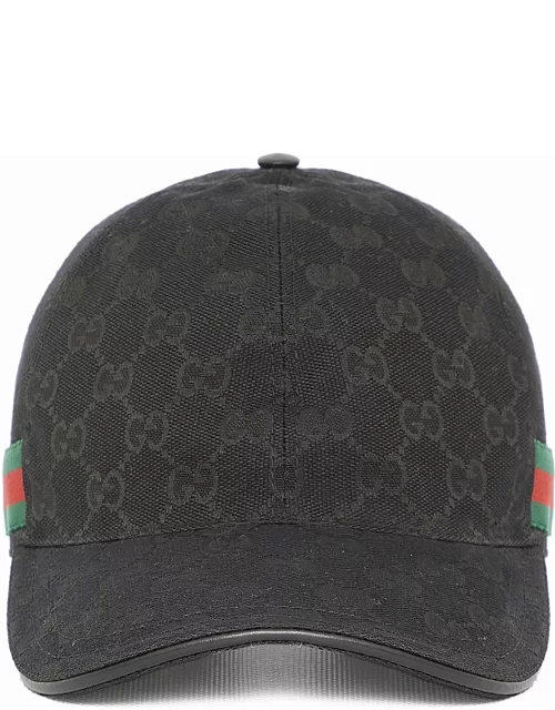 Baseball cap with Web