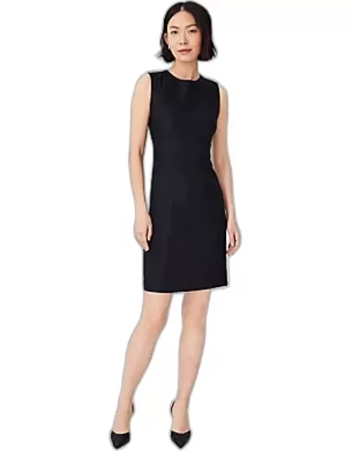 Ann Taylor The Seamed Fitted Shift Dress in Linen Twil