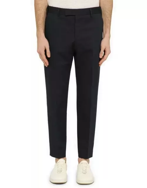 Navy blue slim trousers in cotton and linen