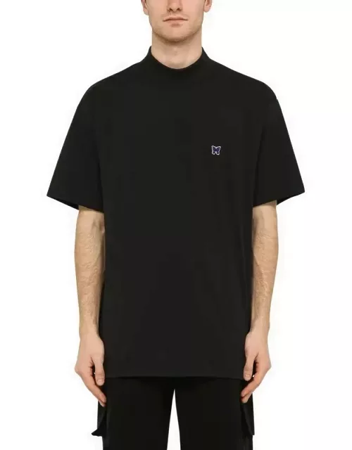 Black stand-up collar t-shirt with embroidery