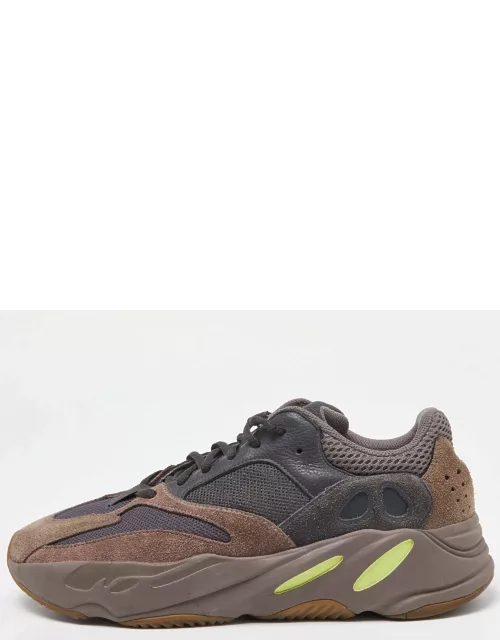 Yeezy x Adidas Dark Grey Suede and Mesh Boost 700 V2 Mauve Sneaker