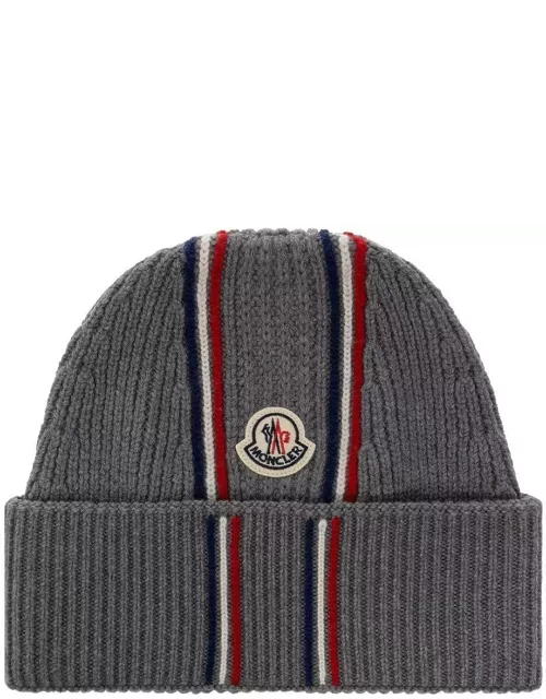 Moncler Logo Patch Knitted Beanie