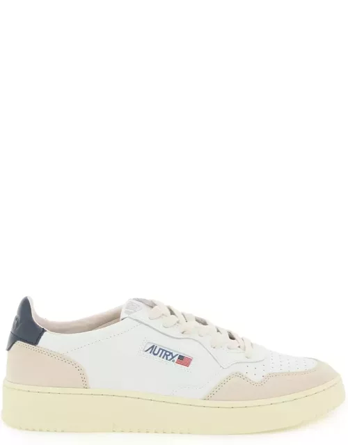 Autry Leather Medalist Low Sneaker