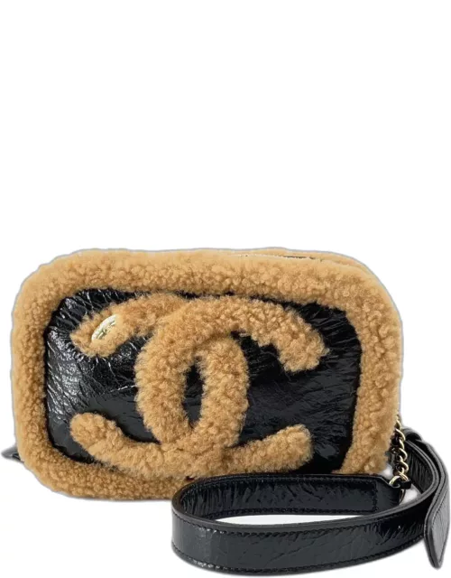 Chanel Shearling and Shiny Crumpled Sheepskin Small CC Mania Waist Bag