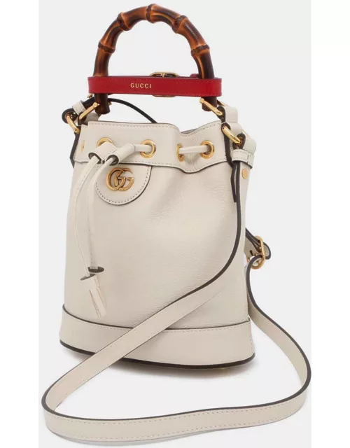 Gucci White Leather Mini Bamboo Diana Bucket Bag