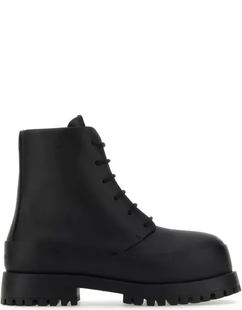 Ferragamo Black Leather Fede Ankle Boot