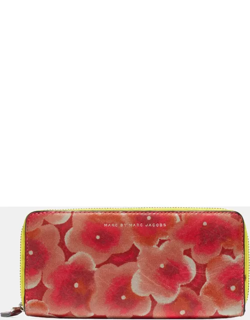Marc by Marc Jacobs Multicolor Floral Print Leather Zip Around Wallet