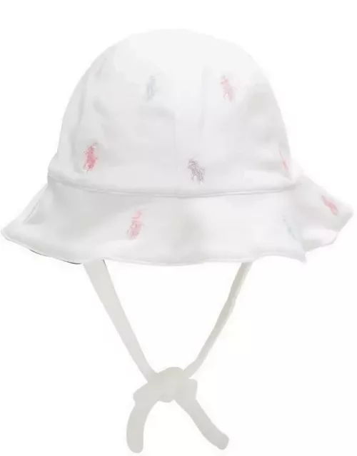 White cotton hat with logo