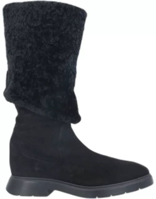 Stuart Weitzman Shearling and Suede Snow Boots
