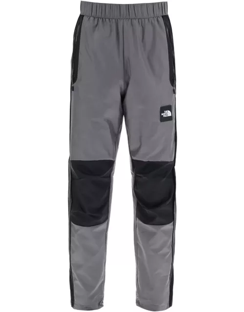 THE NORTH FACE nylon ripstop wind shell jogger