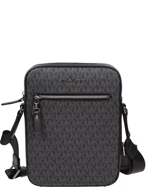 MICHAEL Michael Kors Shoulder Bag With Varick Logo