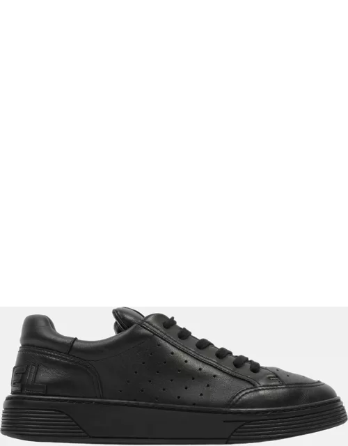 Chanel Low Top Sneaker Black Leather EU 43 UK