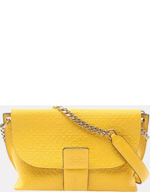 Loewe Repeat Anagram Avenue Chain shoulder bag Leather Yellow