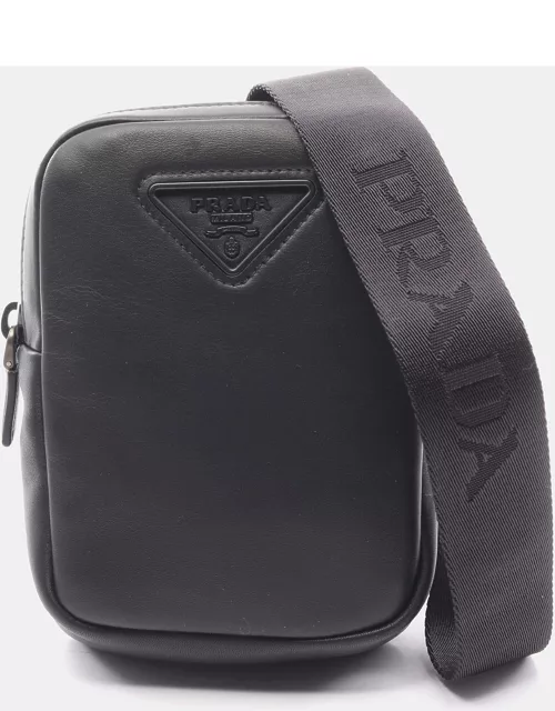 Prada VITELLO Shoulder bag Leather Black