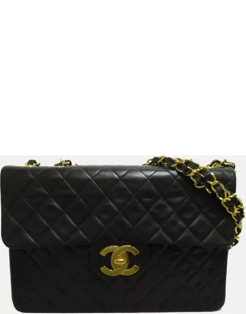 Chanel Black Quilted Lambskin Maxi Vintage Classic Single Flap Bag