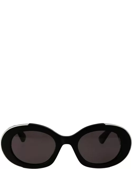 Alexander McQueen Eyewear Am0445s Sunglasse