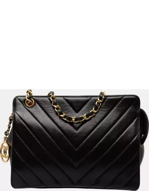 Chanel Black Chevron Lambskin Shoulder Bag