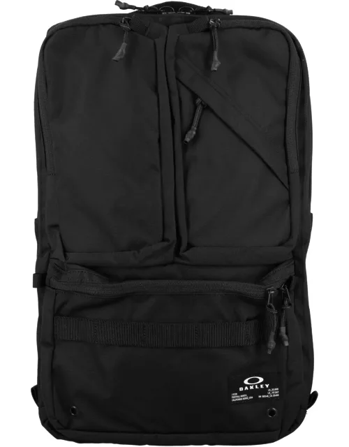 Oakley Essential Backpack M 8