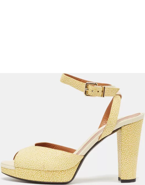 Fendi Cream/Yellow Stingray Embossed Leather Ankle Strap Platform Sandal