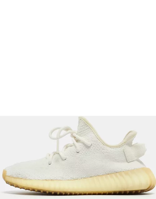 Yeezy x Adidas White Knit Fabric Boost 350 V2 Triple White Sneaker