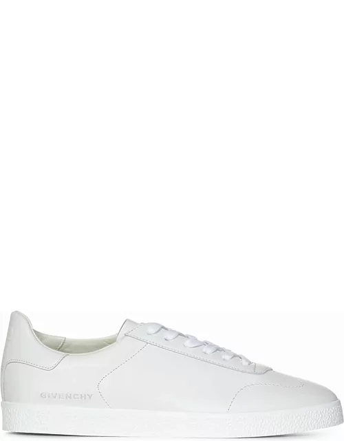 Givenchy Town Sneaker