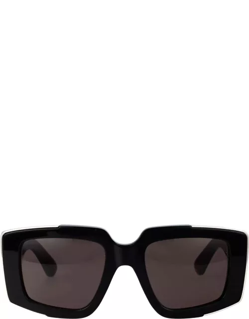 Alexander McQueen Eyewear Am0446s Sunglasse