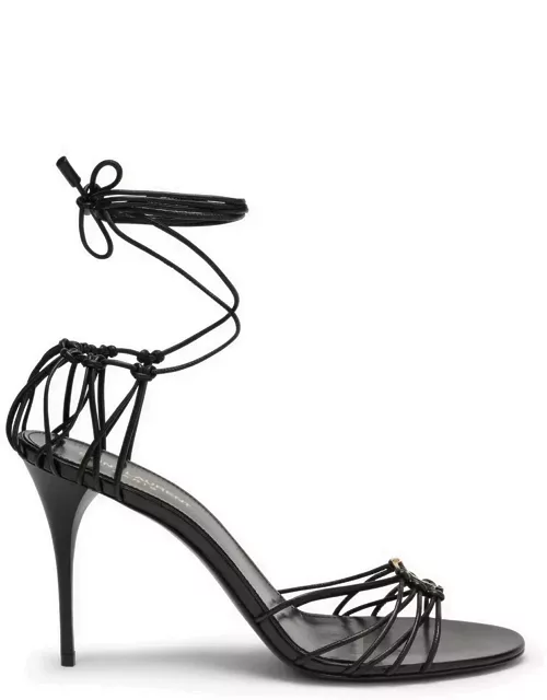 Babylone black leather sandal with lace
