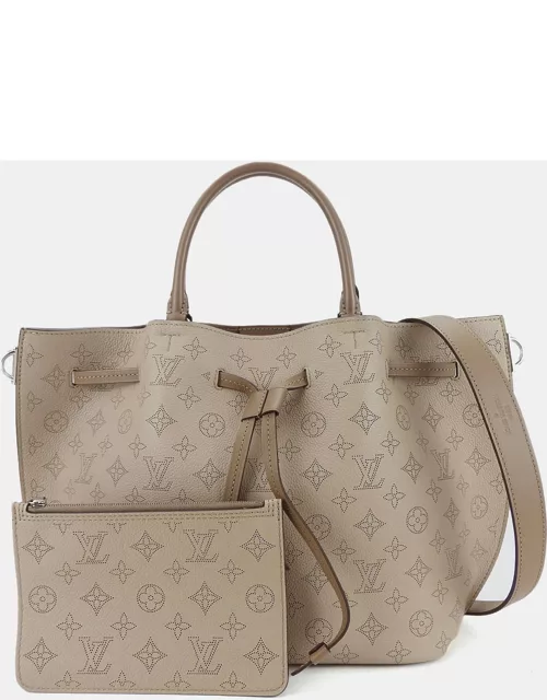 Louis Vuitton Leather Small Mahina Shoulder Bag