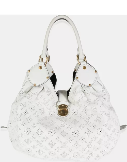 Louis Vuitton White Leather Monogram Mahina XL Shoulder Bag