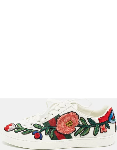 Gucci White Leather Floral Embroidered Ace Sneaker