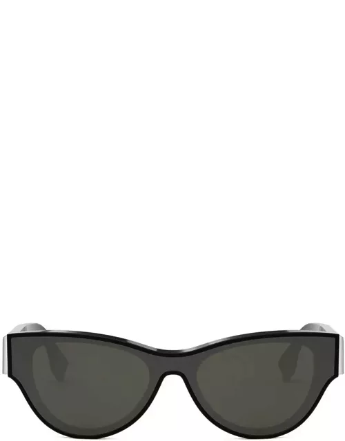 Fendi Eyewear FE40135i 01A Sunglasse