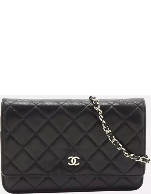Chanel Black lambskin Wallet On Chain