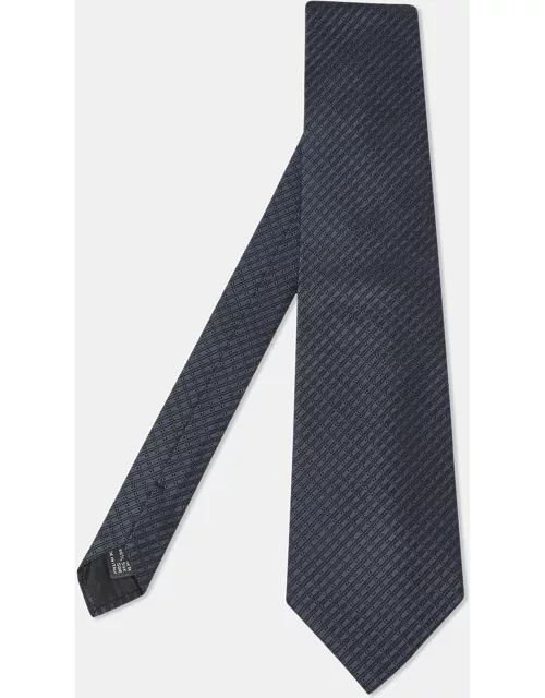 Gucci Dark Blue Diagonal Stripe Pattern Silk Traditional Tie