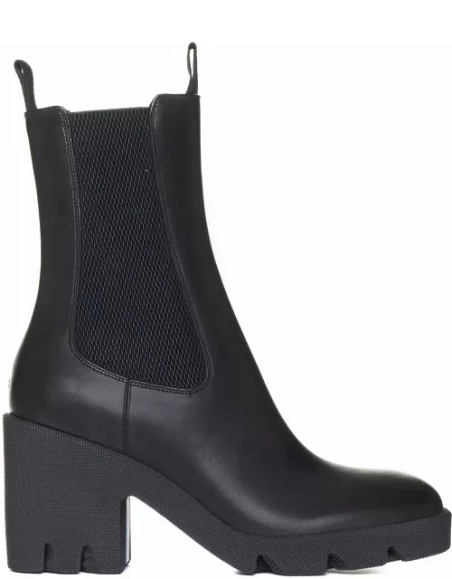 Burberry stride Chelsea Boot