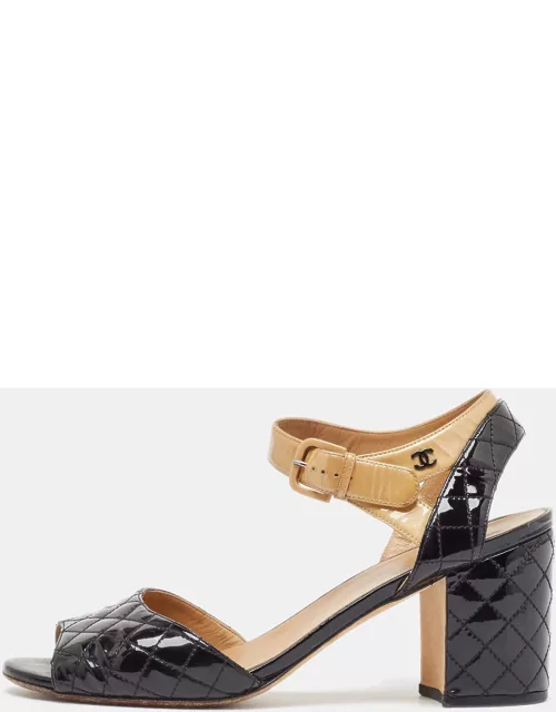 Chanel Black/Beige Quilted Patent Leather CC Ankle Strap Sandal