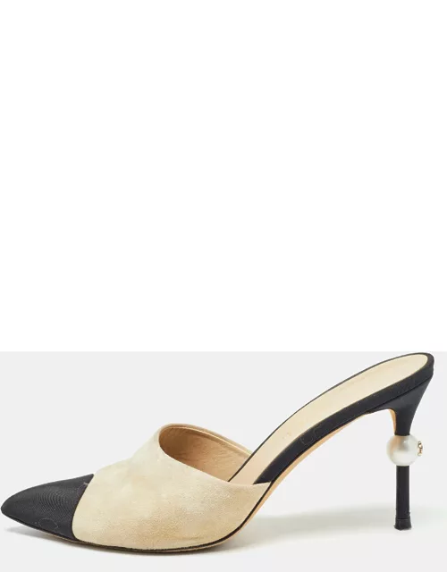 Chanel Beige/Black Suede and Canvas CC Faux Pearl Embellished Heel Slip On Mule