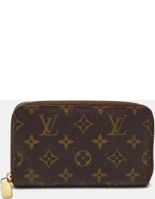 Louis Vuitton Monogram Canvas Zippy Compact Wallet