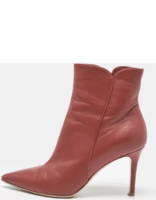 Gianvito Rossi Red Leather Levy Ankle Bootie