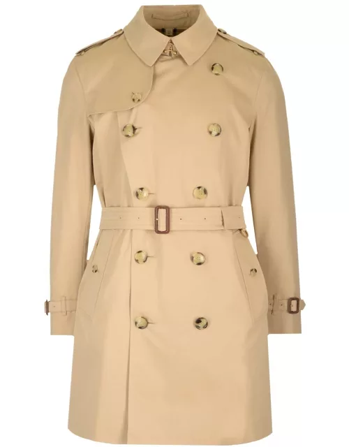 Burberry the Kensington Medium Trench Coat