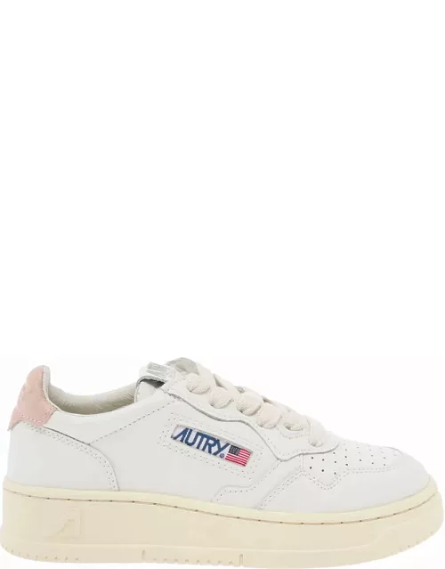 Autry White medalist Low Top Sneakers In Cow Leather