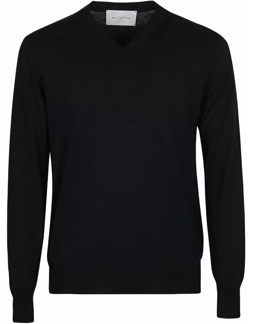 Ballantyne V-neck Plain Sweater