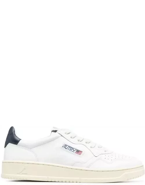 Autry medalist Low White Sneakers With Navy Blue Heel Tab In Leather Man