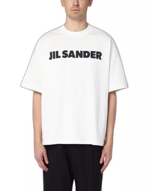 White wide t-shirt with logo