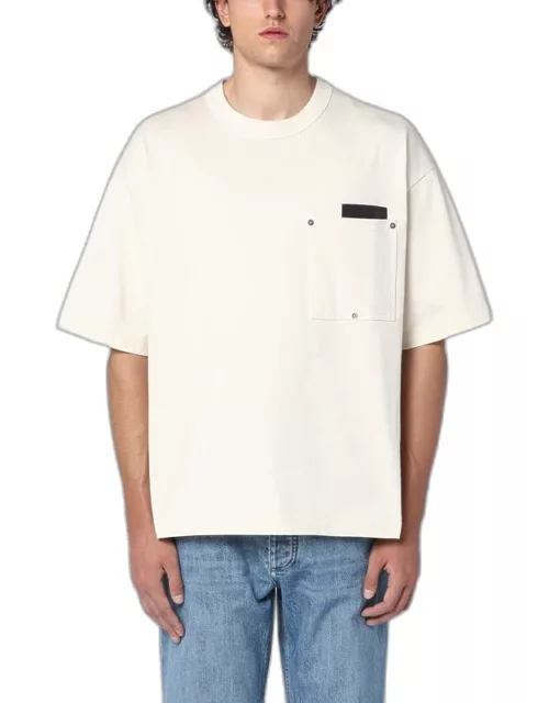 White cotton T-shirt with leather pocket